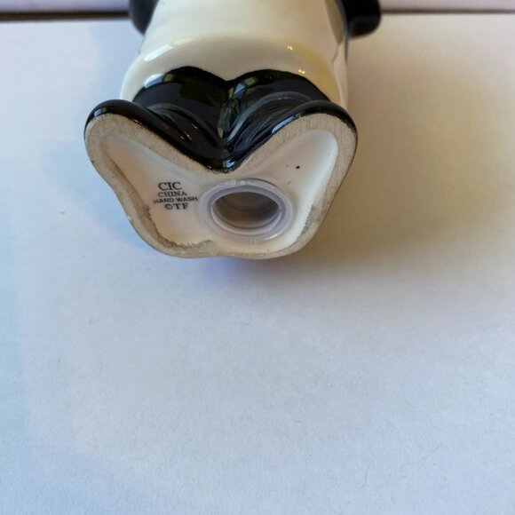 CIC Vintage Ceramic Chef Salt Shaker With Bow Tie & Serving Tray Design - Picture 5 of 6